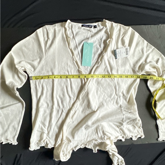 WoolOvers Optic White Wrap Cardigan Sweater Made from a Cotton/Silk Blend - Picture 11 of 16